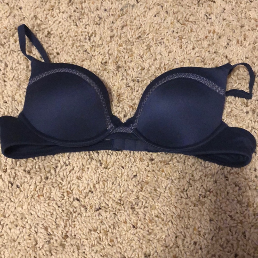 ⭐️SOLD⭐️Maiden form bra